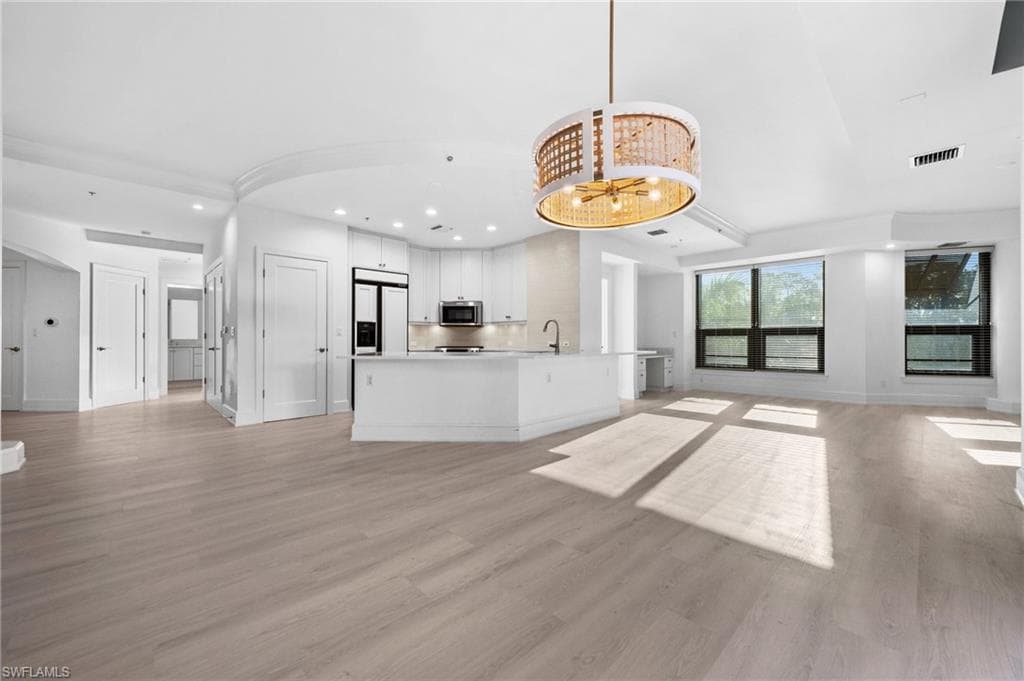 9123 Strada Pl 7316, Naples, FL 34108-5