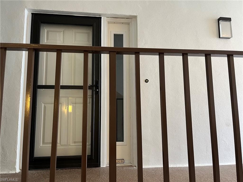 961 Swallow Ave 301b, Marco Island, FL 34145-18
