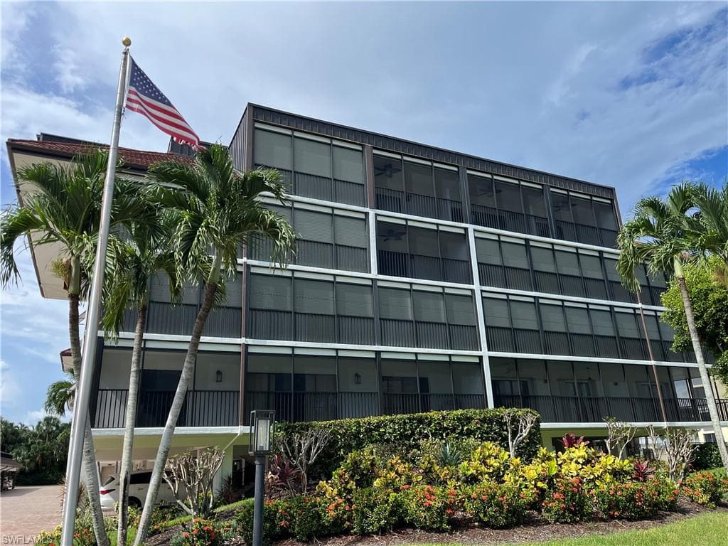 961 Swallow Ave 301b, Marco Island, FL 34145-19
