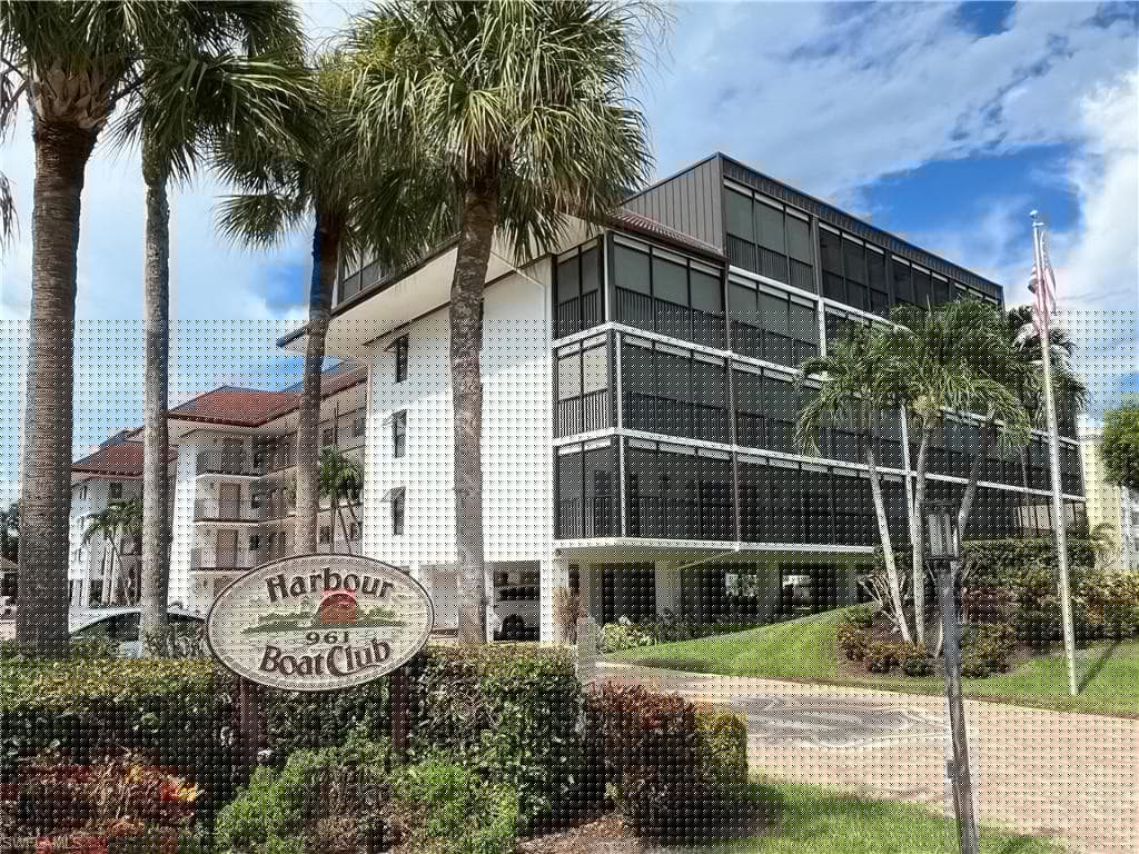 961 Swallow Ave 301b, Marco Island, FL 34145-22