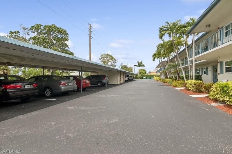 325 Charlemagne Blvd B103, Naples, FL 34112-15
