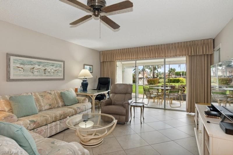 325 Charlemagne Blvd B103, Naples, FL 34112-4