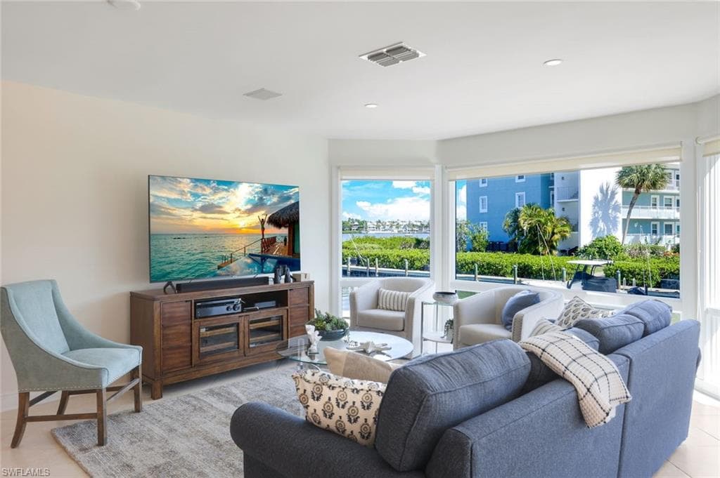 1309 Chesapeake Ave, Naples, FL 34102-15