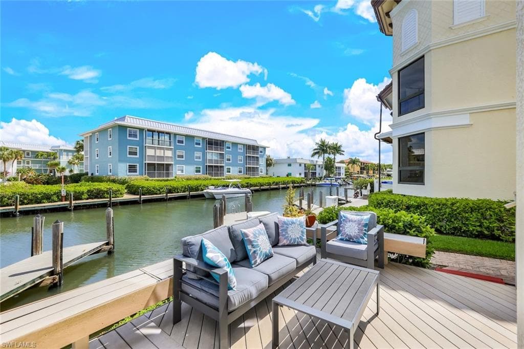 1309 Chesapeake Ave, Naples, FL 34102-35