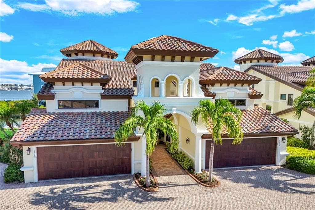 1309 Chesapeake Ave, Naples, FL 34102-44