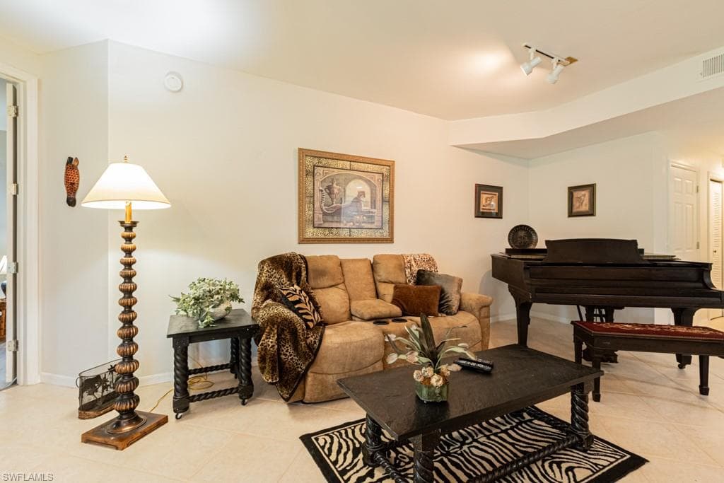 3281 Crossings Ct 101, Bonita Springs, FL 34134-32