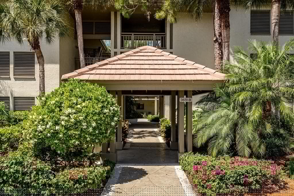 3651 Wild Pines Dr 101, Bonita Springs, FL 34134-4