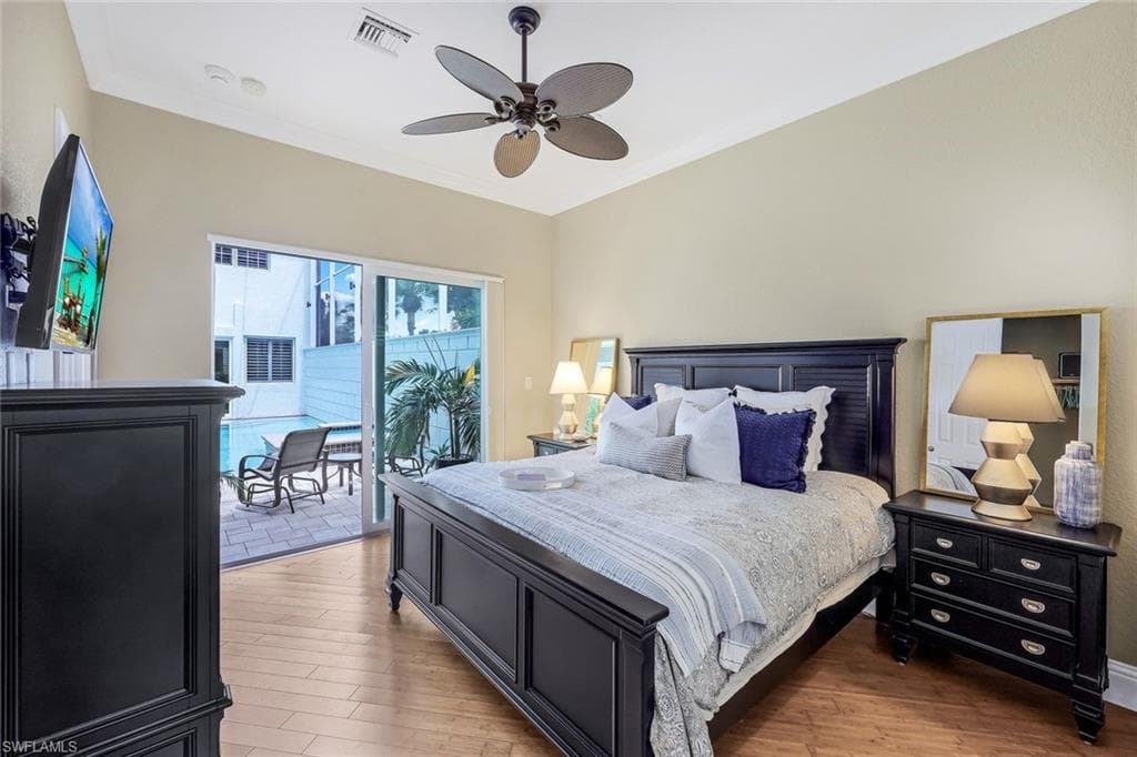 8500 Mallards Pt, Naples, FL 34114-24
