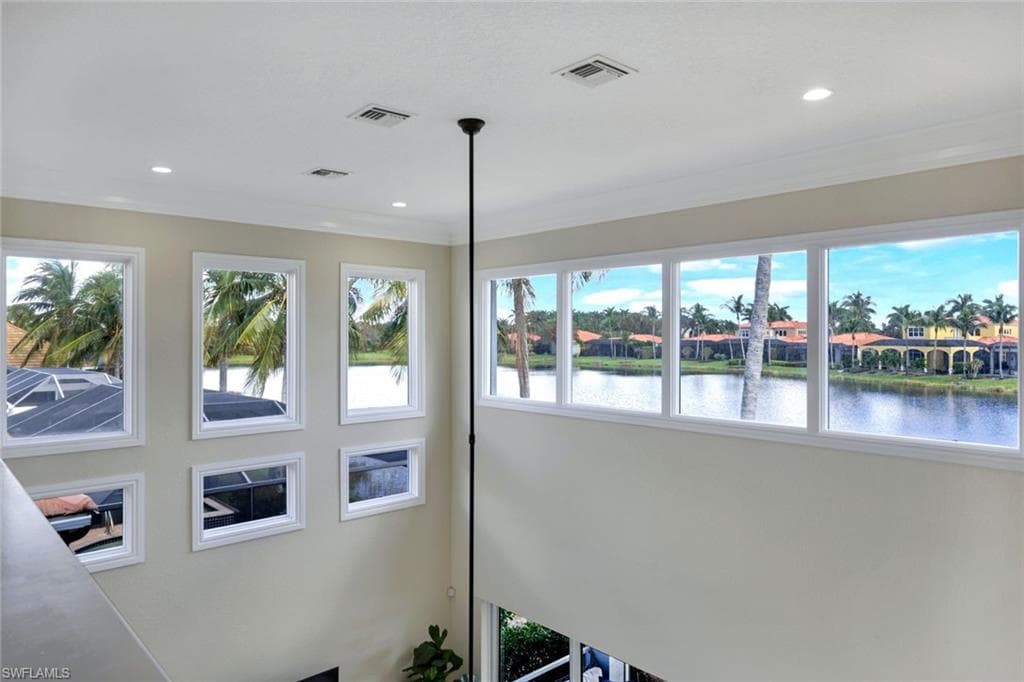 8500 Mallards Pt, Naples, FL 34114-29