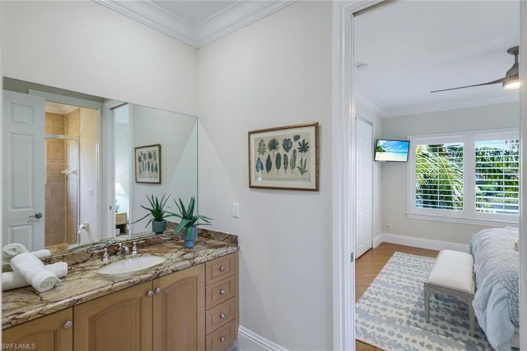 8500 Mallards Pt, Naples, FL 34114-31