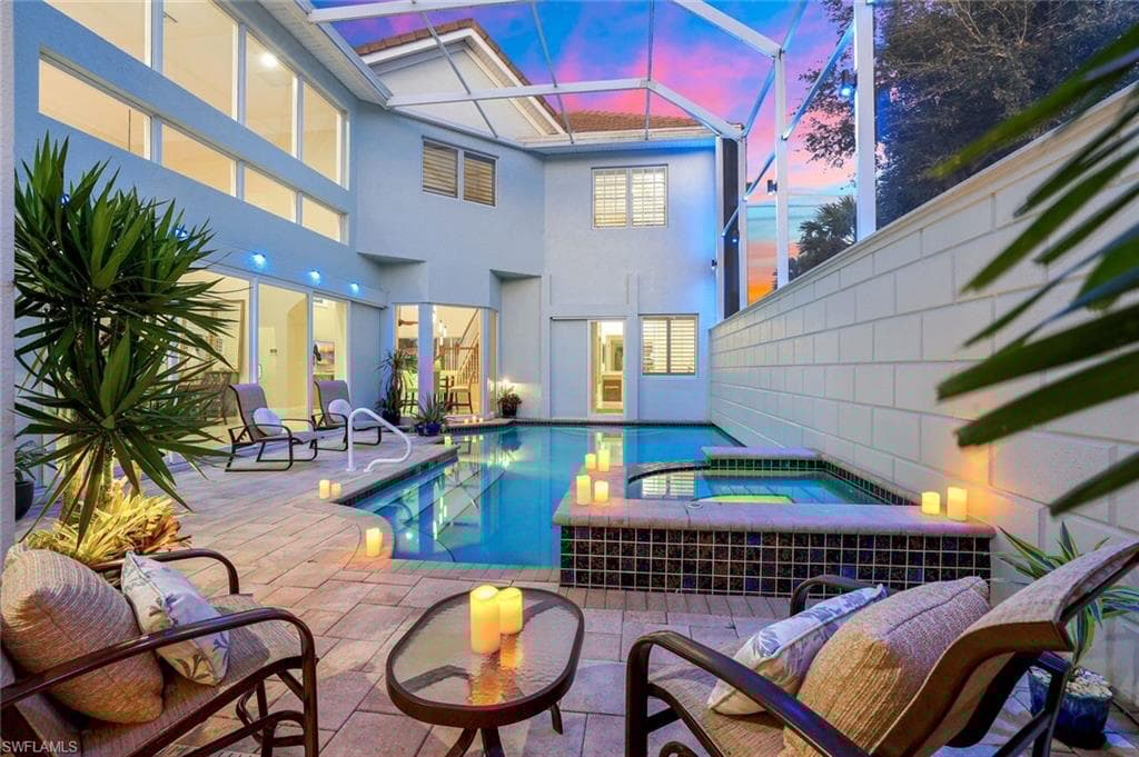 8500 Mallards Pt, Naples, FL 34114-4