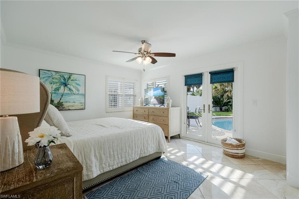 636 98th Ave N, Naples, FL 34108-13
