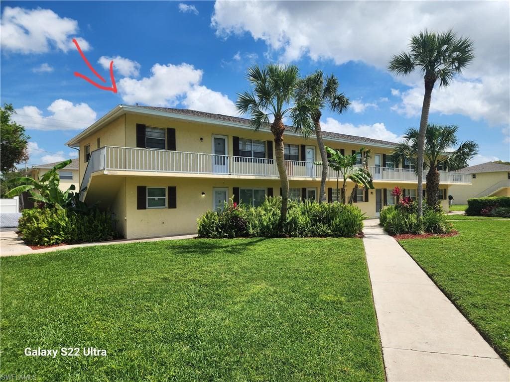 3325 Airport Rd N N8, Naples, FL 34105-3