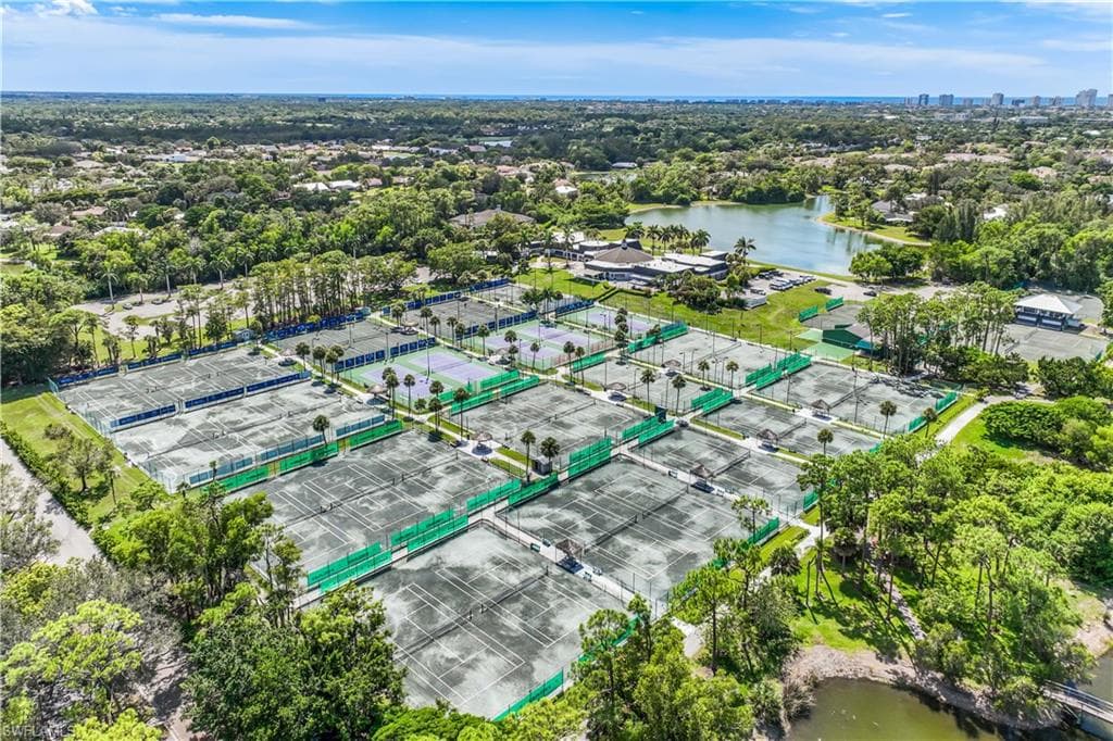 1661 Spoonbill Ln B, Naples, FL 34105-20