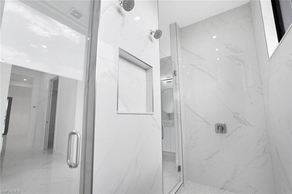 1068 16th St NE, Naples, FL 34120-19
