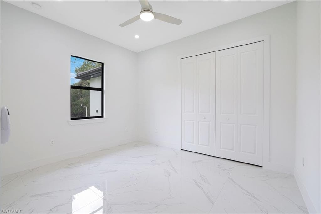 1068 16th St NE, Naples, FL 34120-22