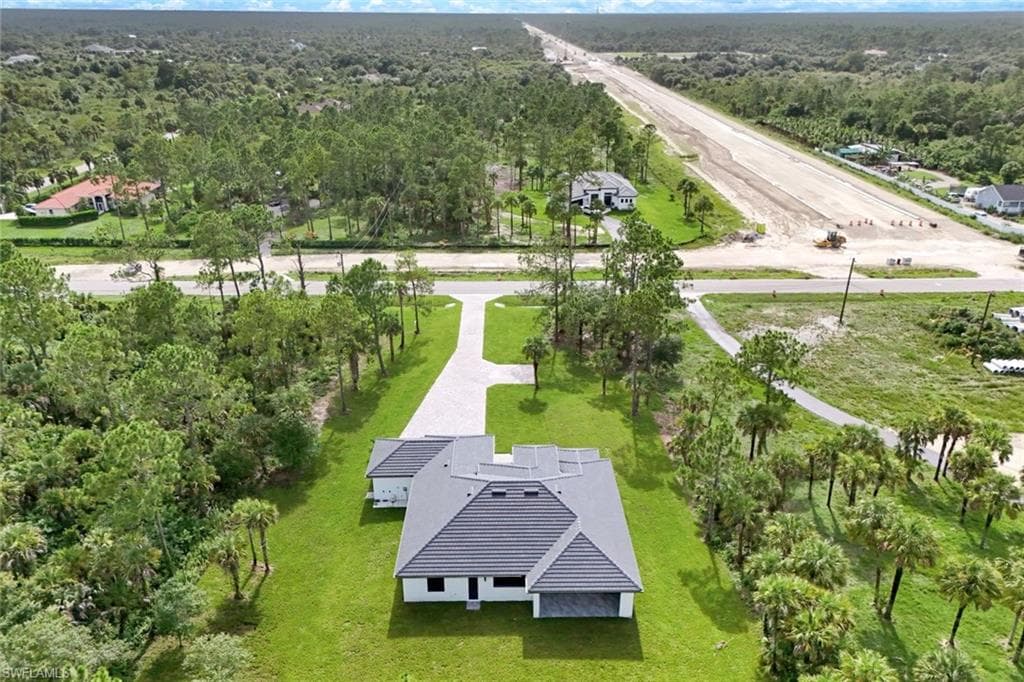 1068 16th St NE, Naples, FL 34120-36