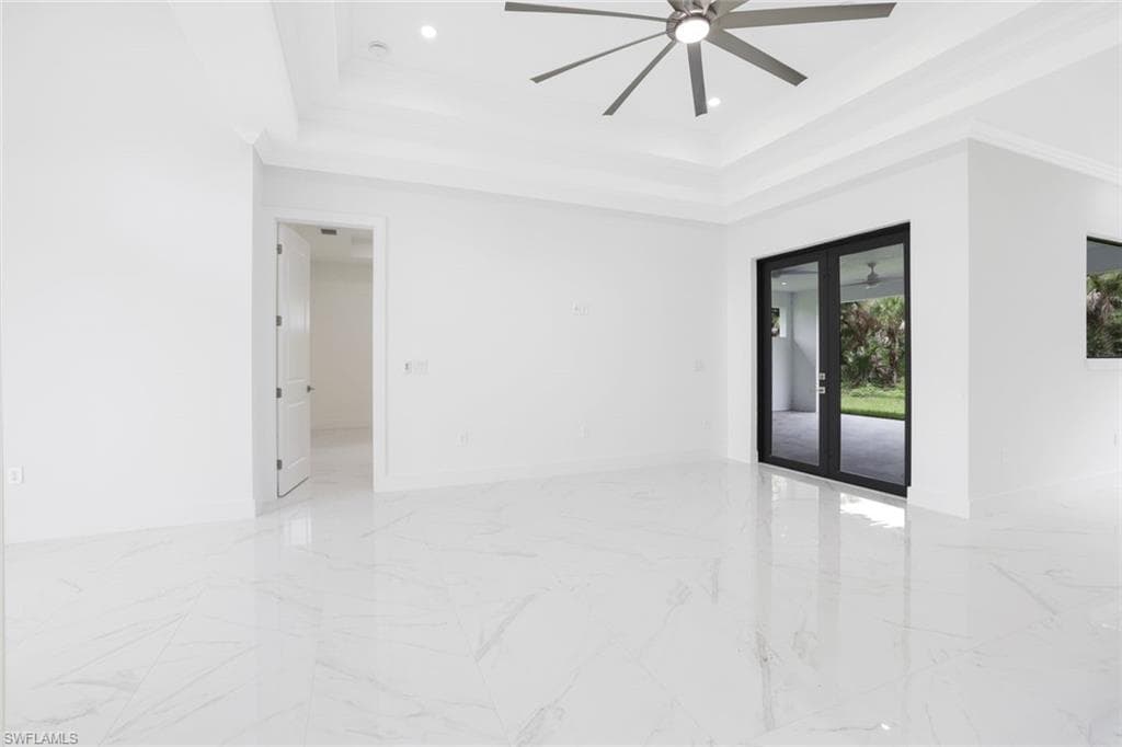 1068 16th St NE, Naples, FL 34120-6