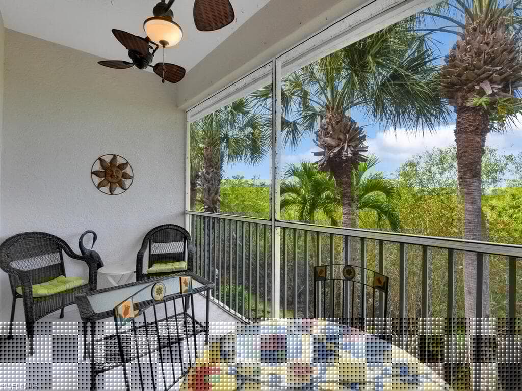 8325 Whisper Trace Way E203, Naples, FL 34114-27