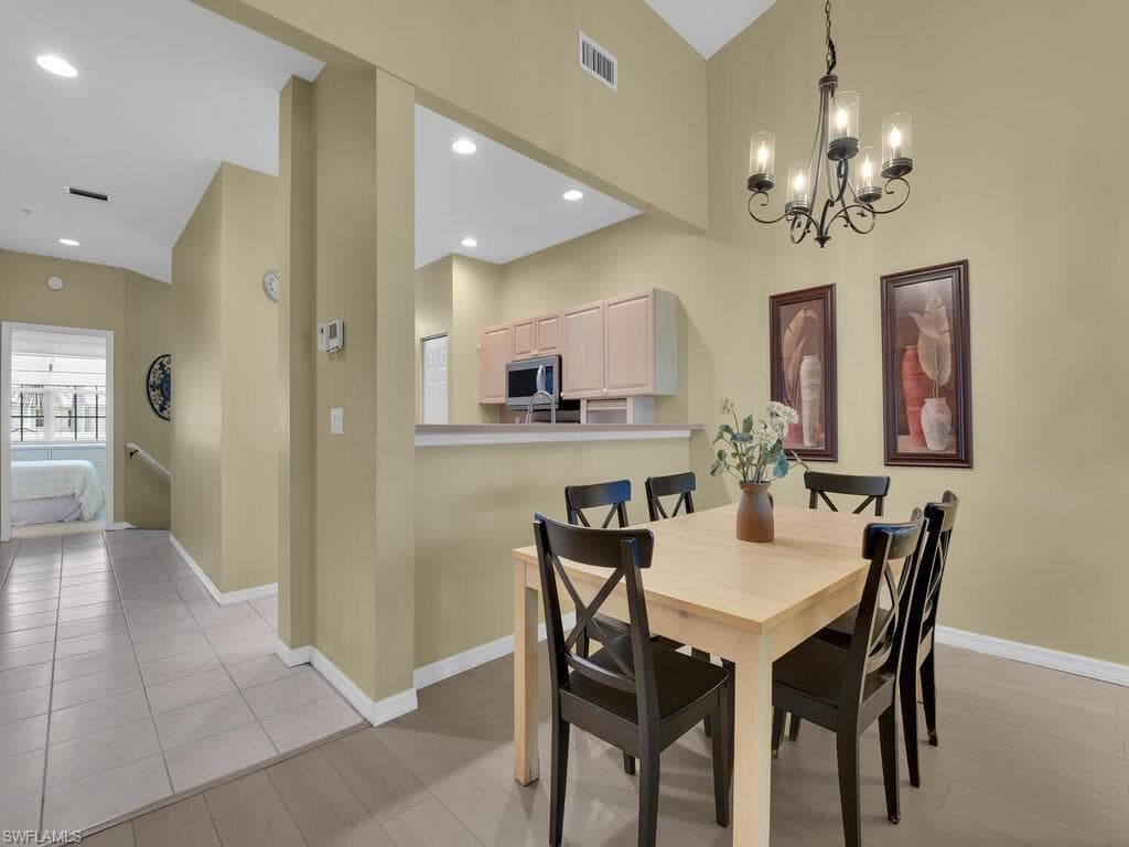 8325 Whisper Trace Way E203, Naples, FL 34114-6