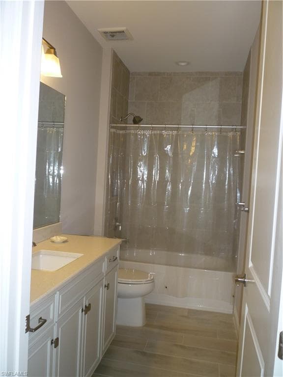 2118 Marquesa Cir, Naples, FL 34112-11