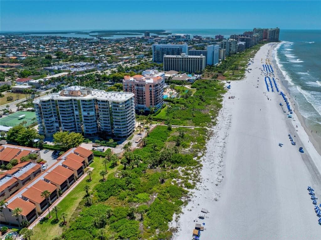 520 Collier Blvd 206, Marco Island, FL 34145-25