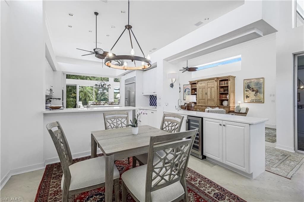 7968 Grand Bay Dr 7, Naples, FL 34108-14