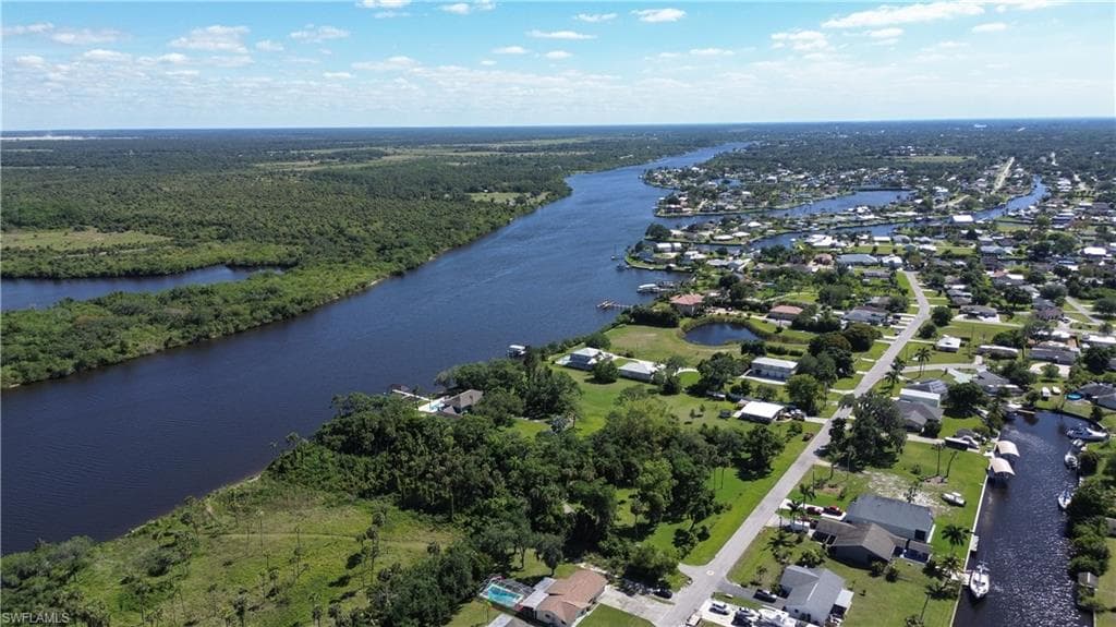 12321 Davis Blvd, Fort Myers, FL 33905-14