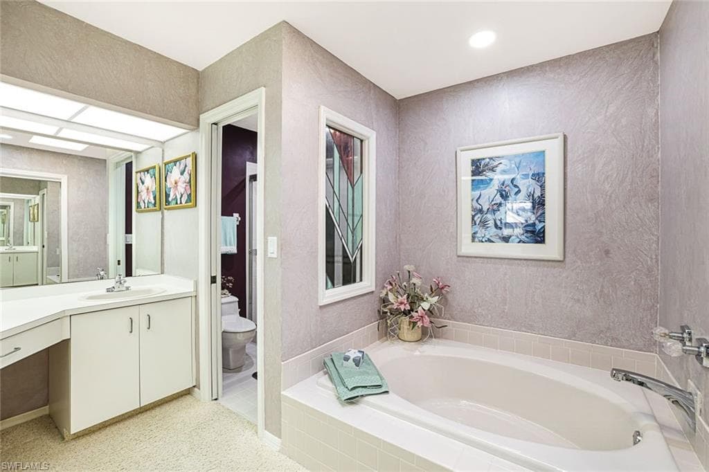 27220 Enclave Dr, Bonita Springs, FL 34134-20