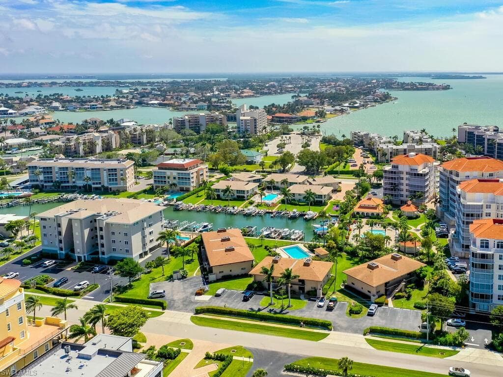 915 Panama Ct B4, Marco Island, FL 34145-30