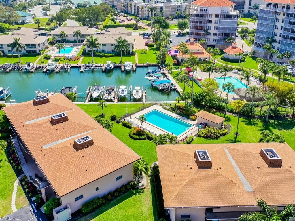 915 Panama Ct B4, Marco Island, FL 34145-35