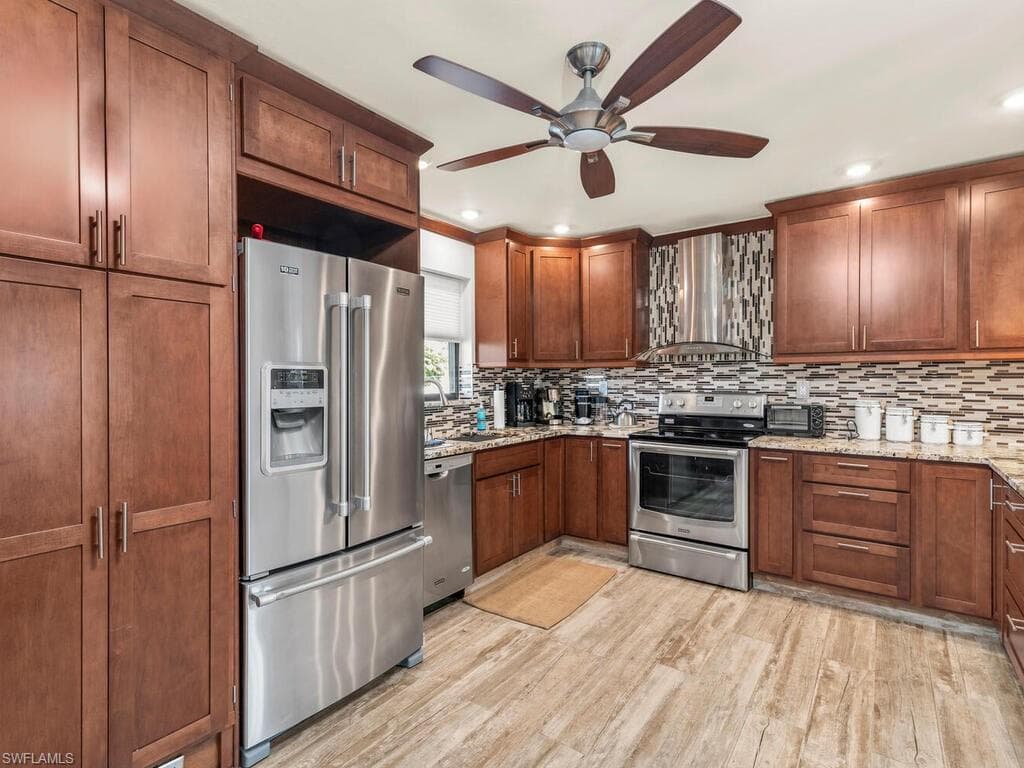 915 Panama Ct B4, Marco Island, FL 34145-6