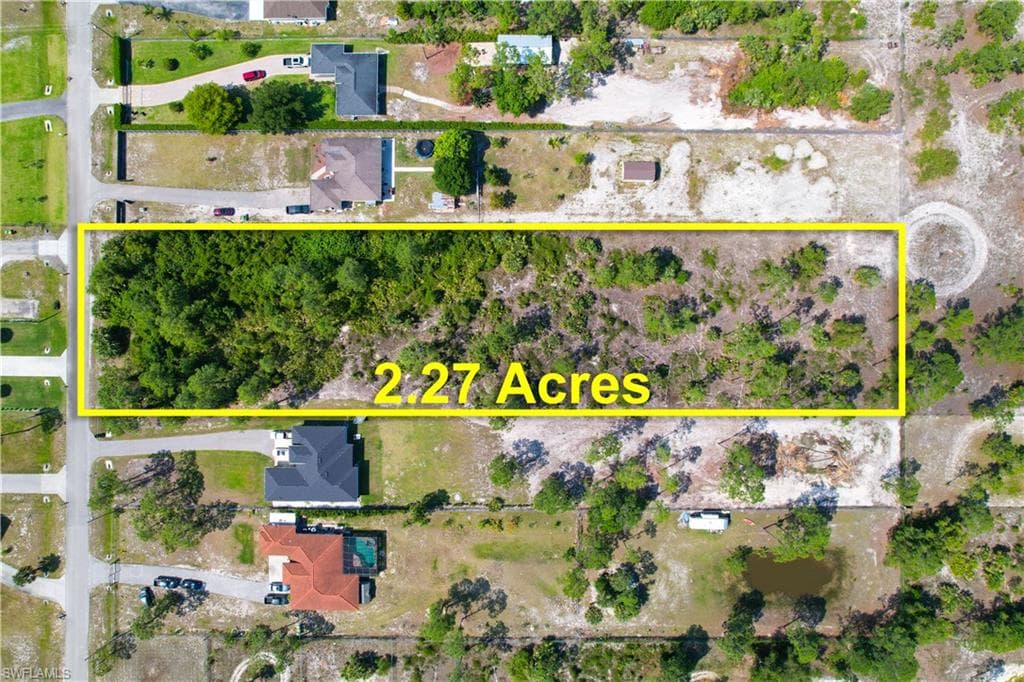 1234 20th St NE, Naples, FL 34120-4
