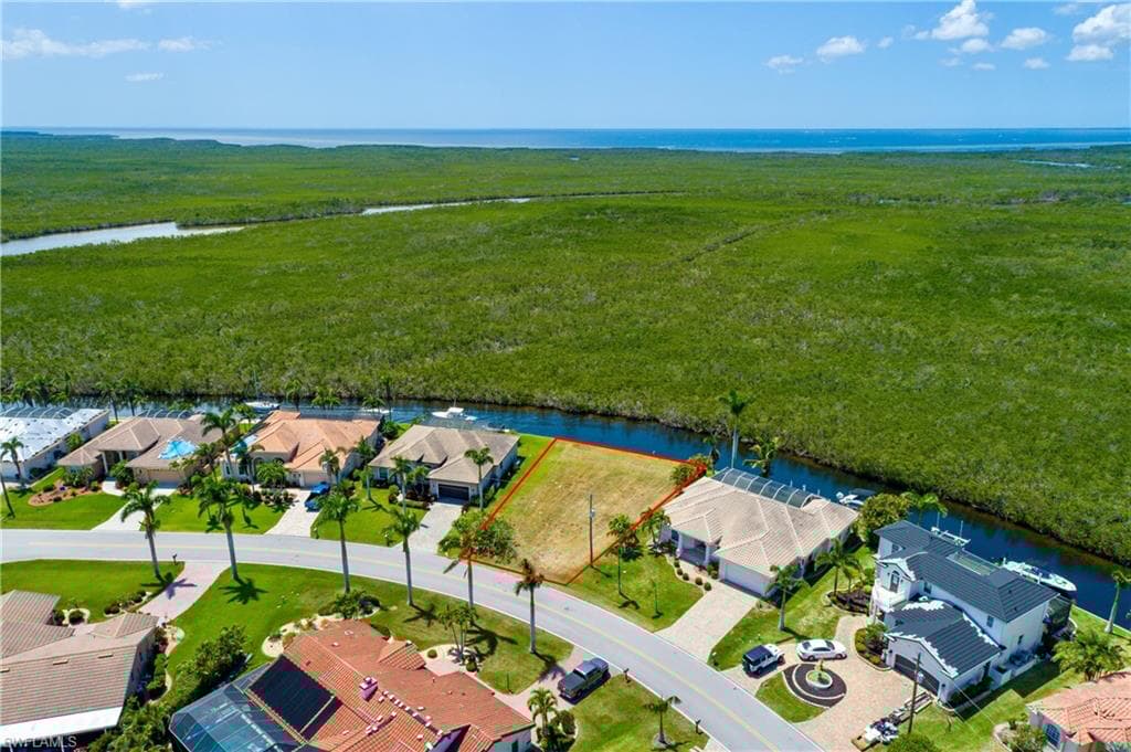 665 Macedonia Dr, Punta Gorda, FL 33950-5