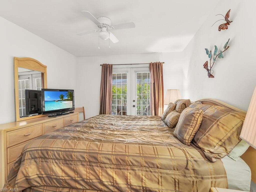 850 Elkhorn Ct 224, Marco Island, FL 34145-16