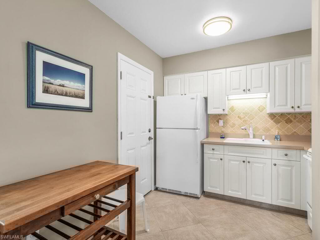 190 Collier Blvd K10, Marco Island, FL 34145-8