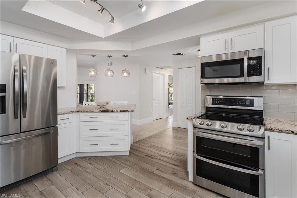 961 Collier Ct. 107, Marco Island, FL 34145-10