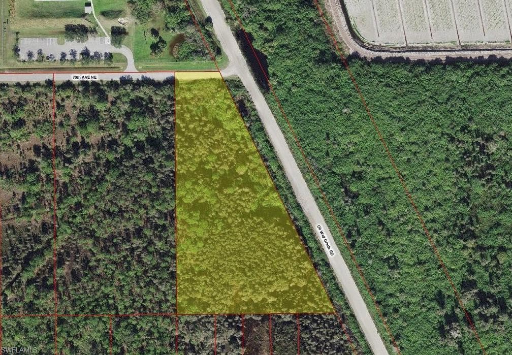 70th Ave NE, Naples, FL 34120-2