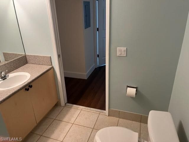 1115 Reserve Ct 2-102, Naples, FL 34105-13