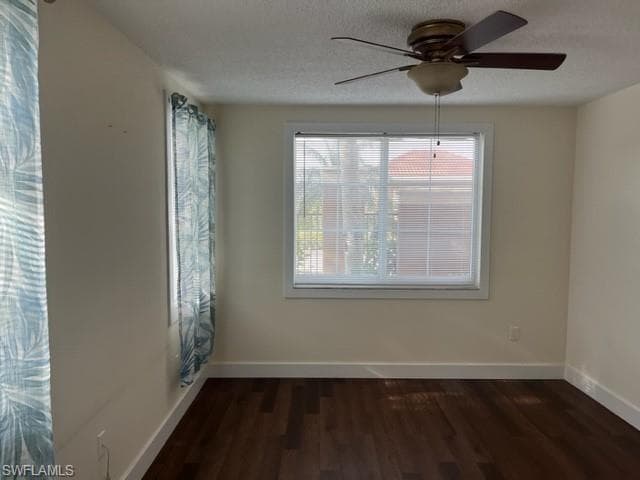 1115 Reserve Ct 2-102, Naples, FL 34105-25