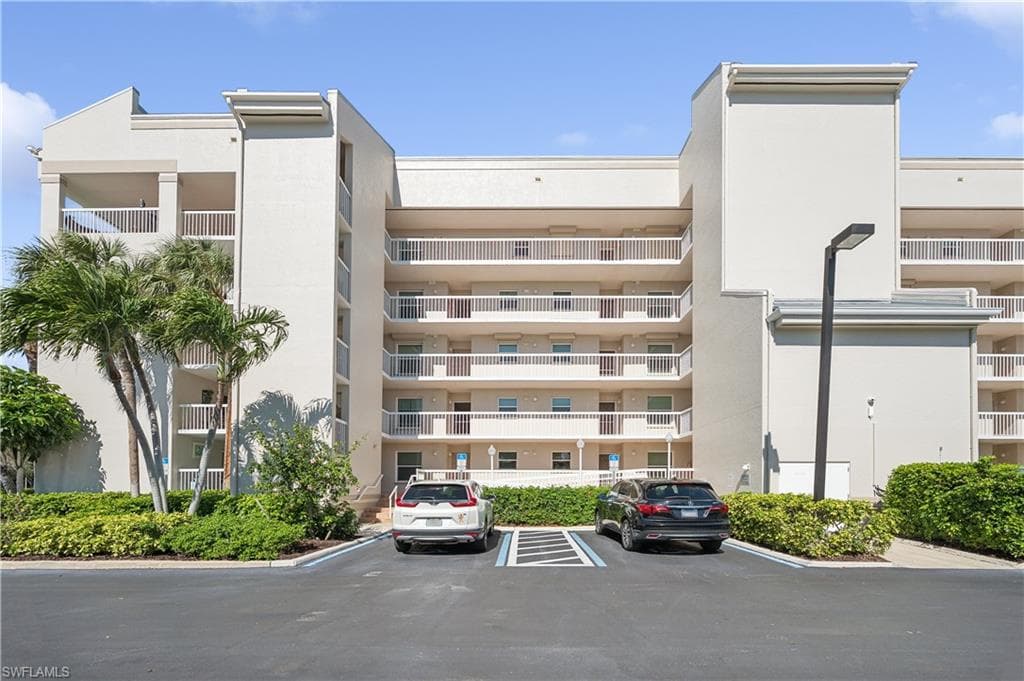 801 Collier Blvd N404, Marco Island, FL 34145-30
