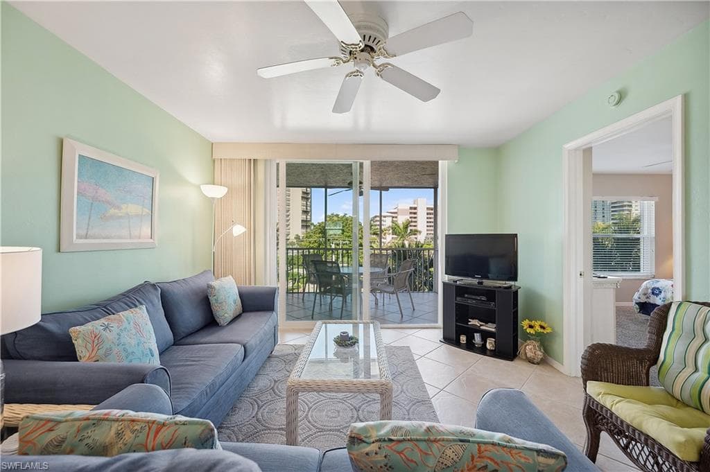 801 Collier Blvd N404, Marco Island, FL 34145-3
