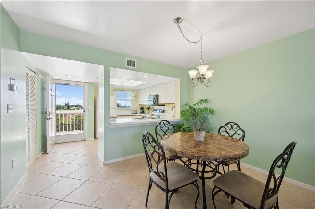 801 Collier Blvd N404, Marco Island, FL 34145-5