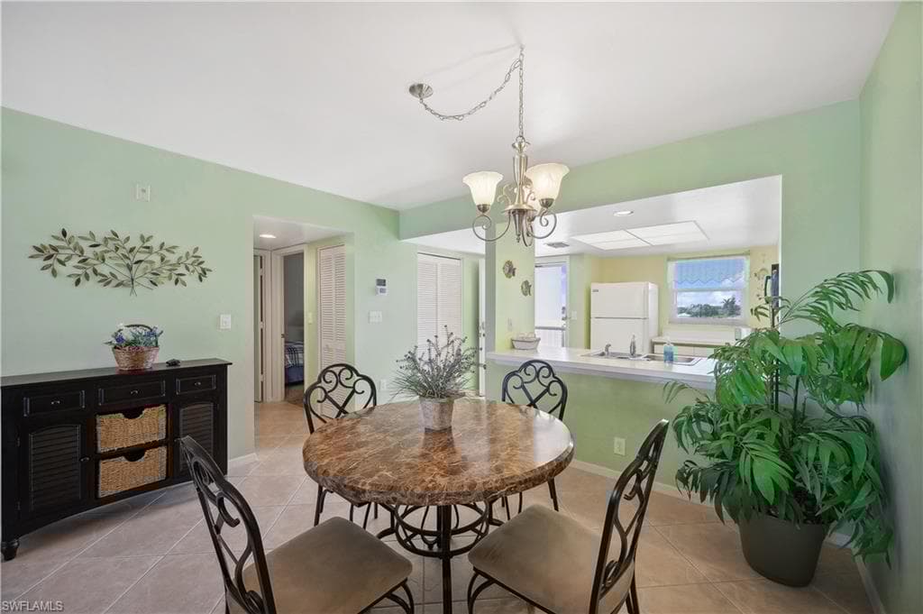 801 Collier Blvd N404, Marco Island, FL 34145-6