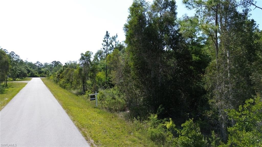 482 Westchester Dr, Lehigh Acres, FL 33972-4