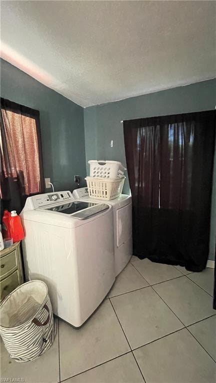 3035 Dunbar Ave, Fort Myers, FL 33916-25