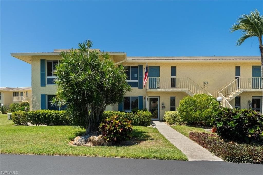 378 Palm Dr 503, Naples, FL 34112-30