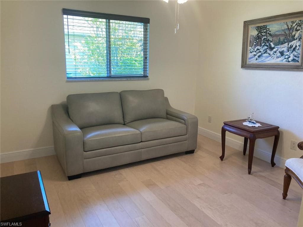 6144 Woodstone Dr, Naples, FL 34112-15