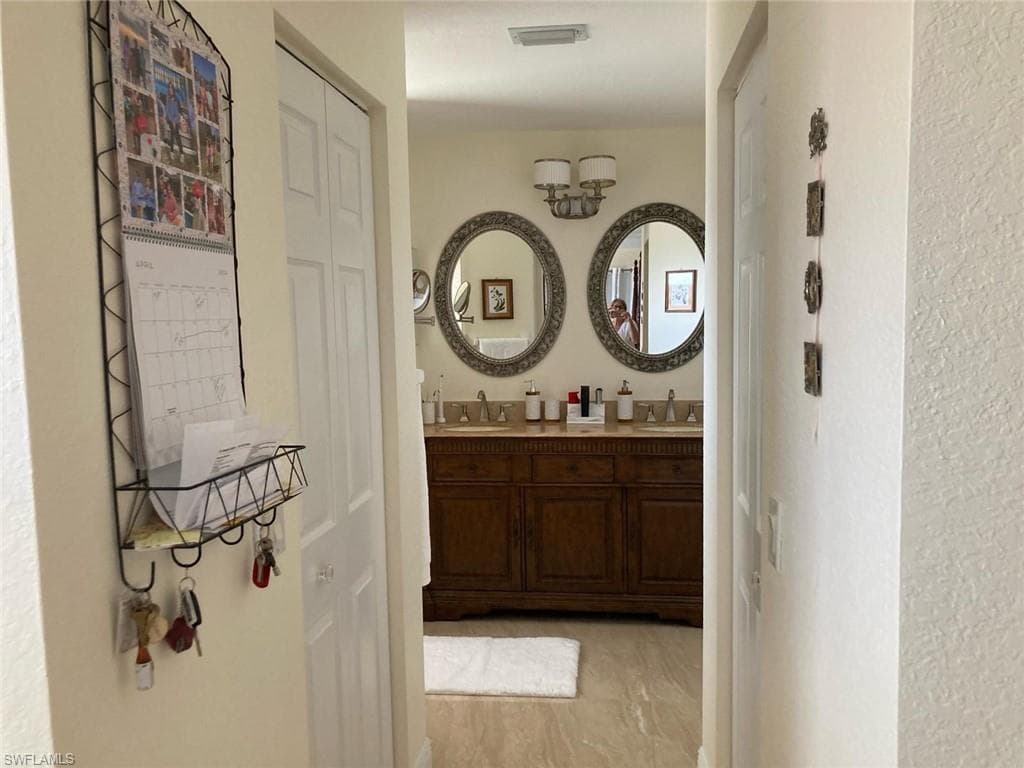 6144 Woodstone Dr, Naples, FL 34112-16