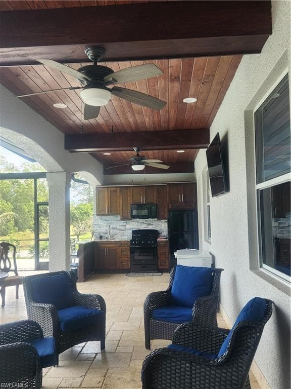 1385 47th Ave NE, Naples, FL 34120-1
